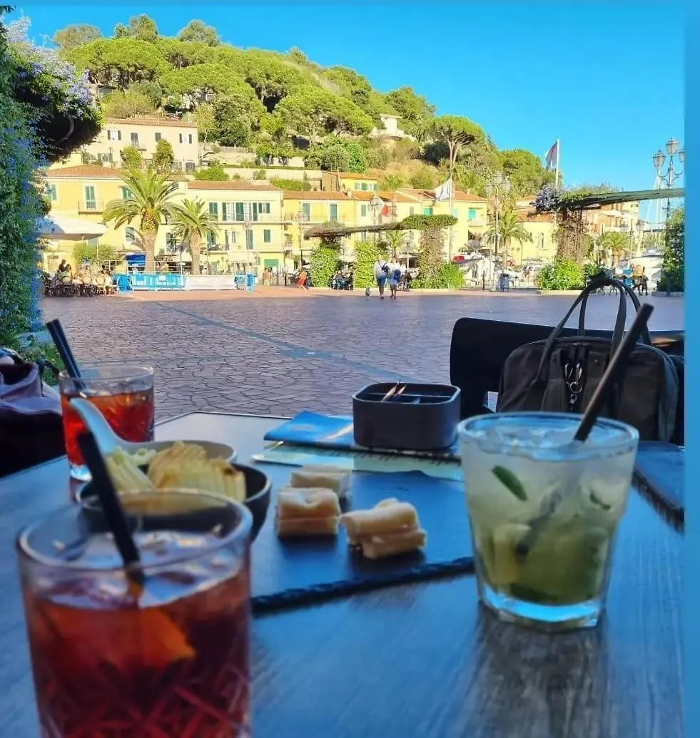 La Casina Di Adina Villa Porto Azzurro